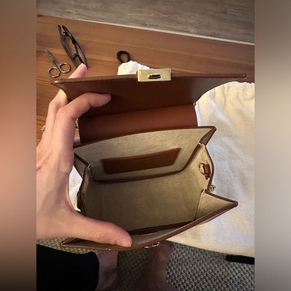 Beautiful Polene Número Sept Mini- like new in camel color - Picture 5 of 6